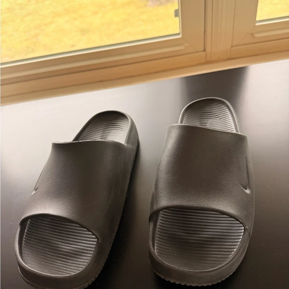 Nike Men Calm Slides - Picture 2 of 6